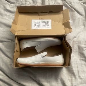 Brand new Vivo Barefoot Opanka shoes